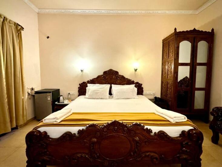 קלנגוטה Villa Theresa Beach Resort מראה חיצוני תמונה