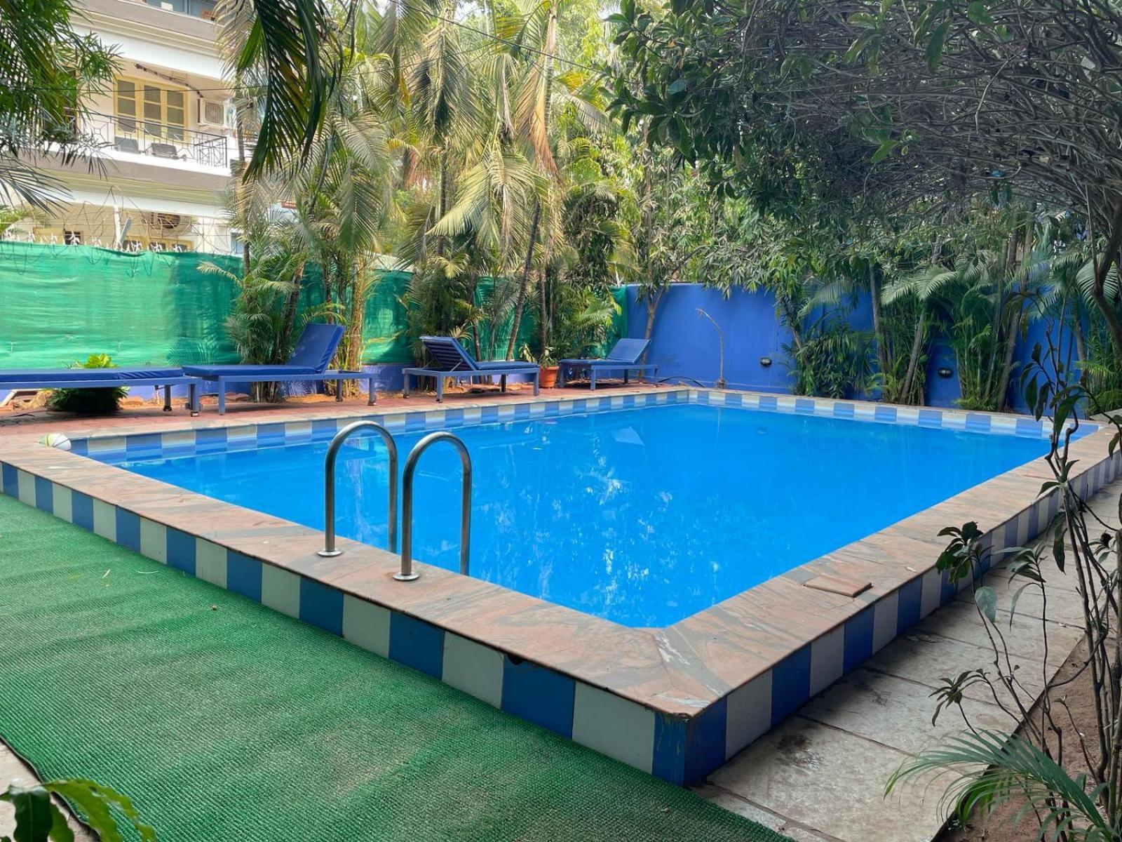 קלנגוטה Villa Theresa Beach Resort מראה חיצוני תמונה