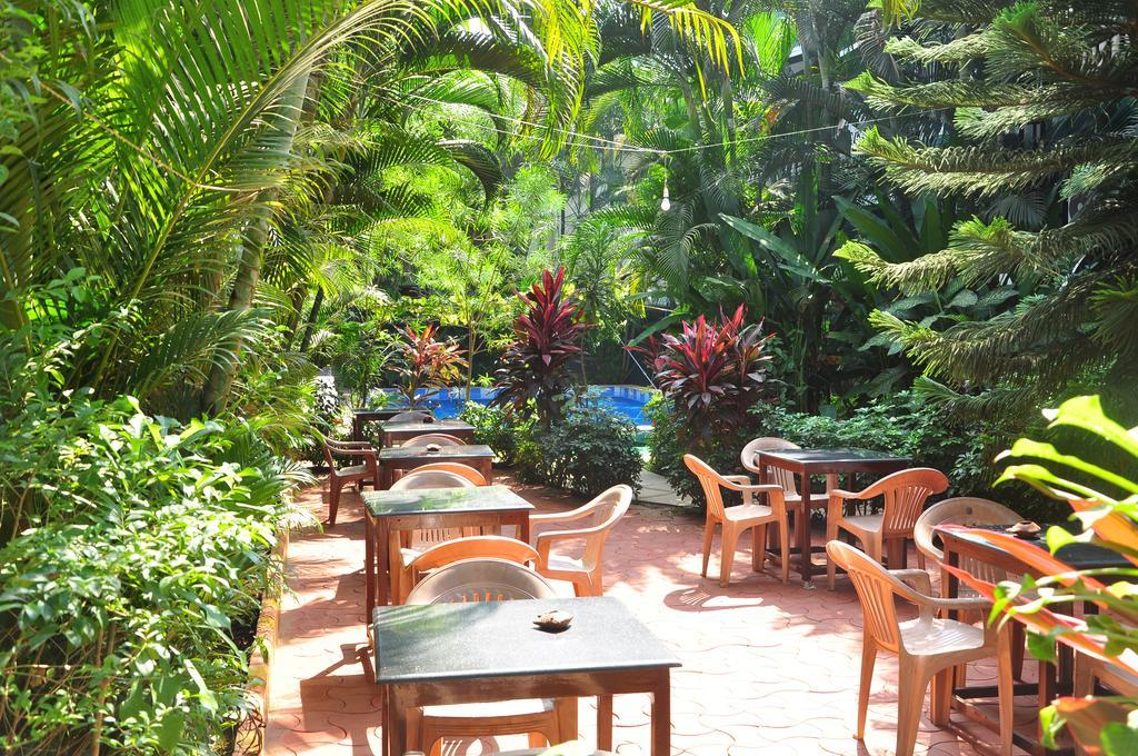 קלנגוטה Villa Theresa Beach Resort מראה חיצוני תמונה