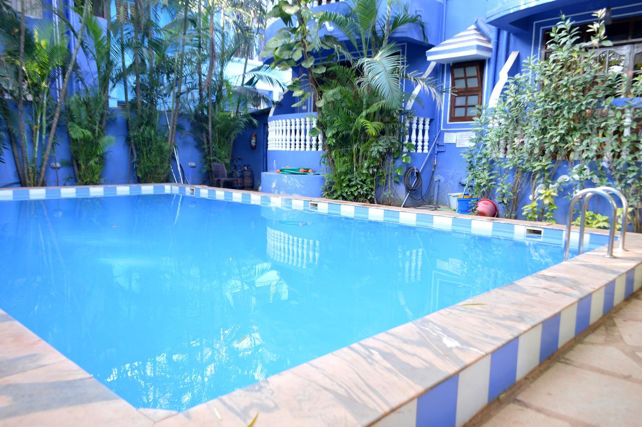 קלנגוטה Villa Theresa Beach Resort מראה חיצוני תמונה